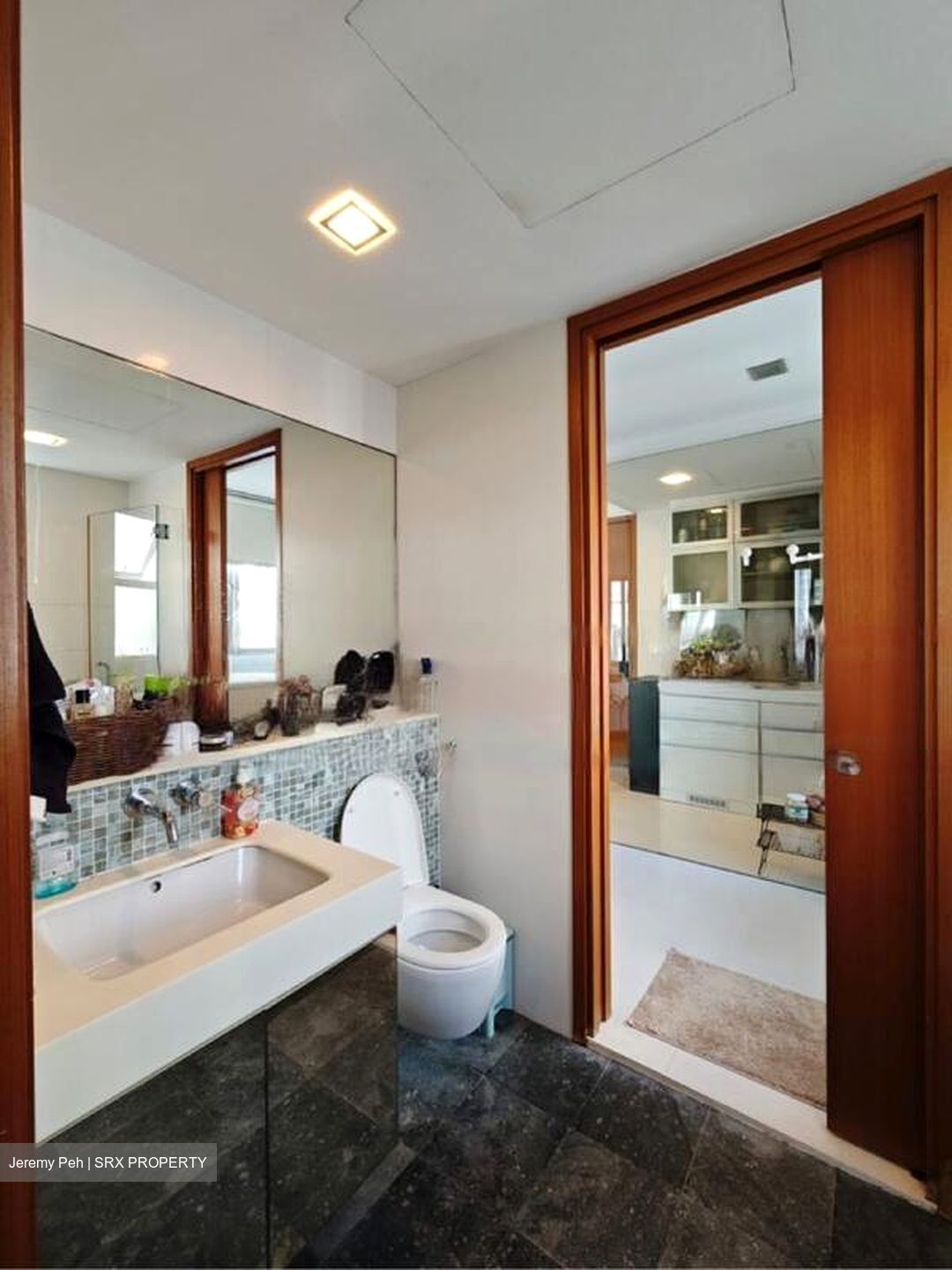 RV Suites (D10), Apartment #483838401